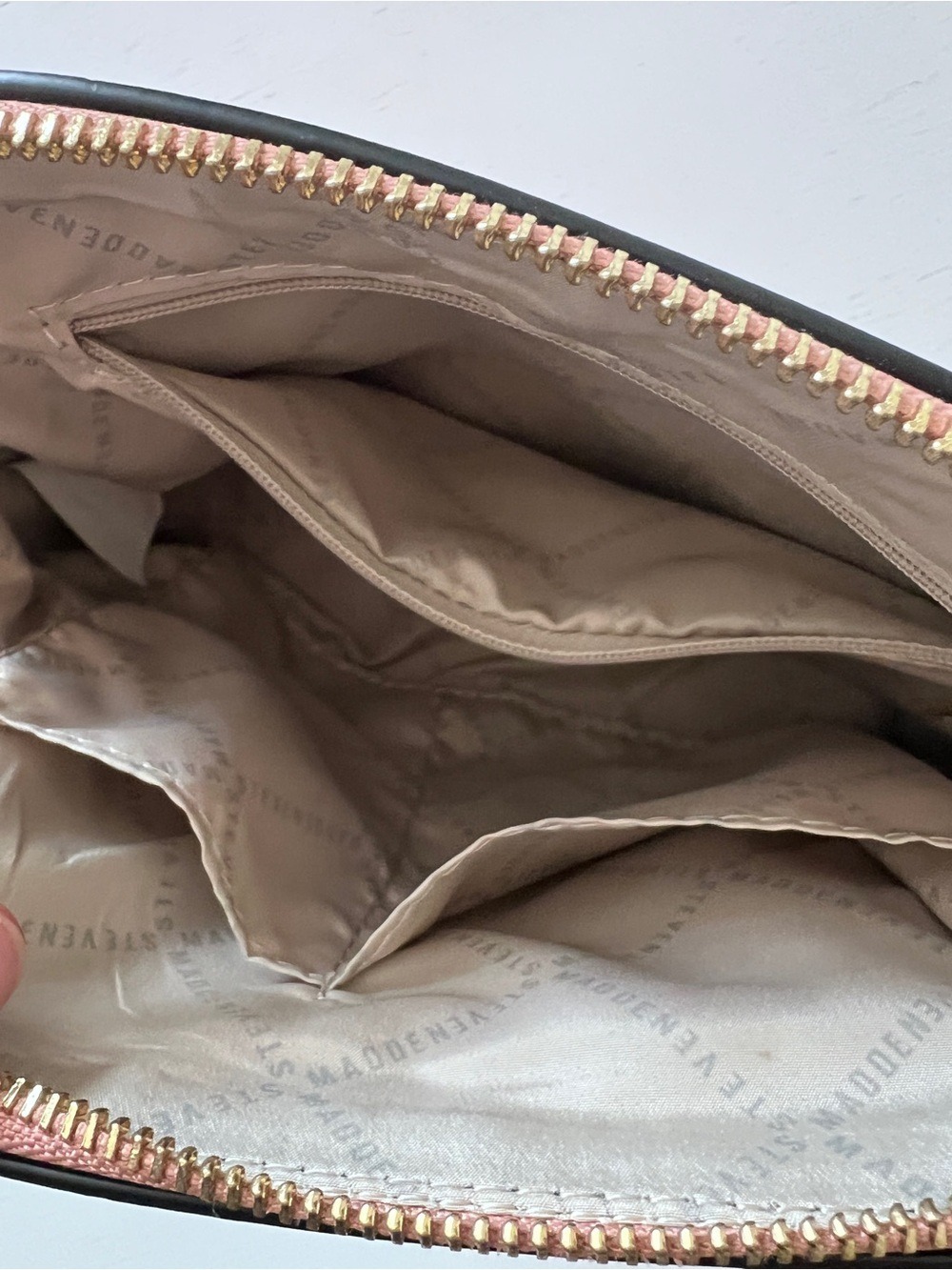 Steve Madden Bjaylin Dome Crossbody Bag - Mauve Pink Gold Hardware - Picture 6 of 10